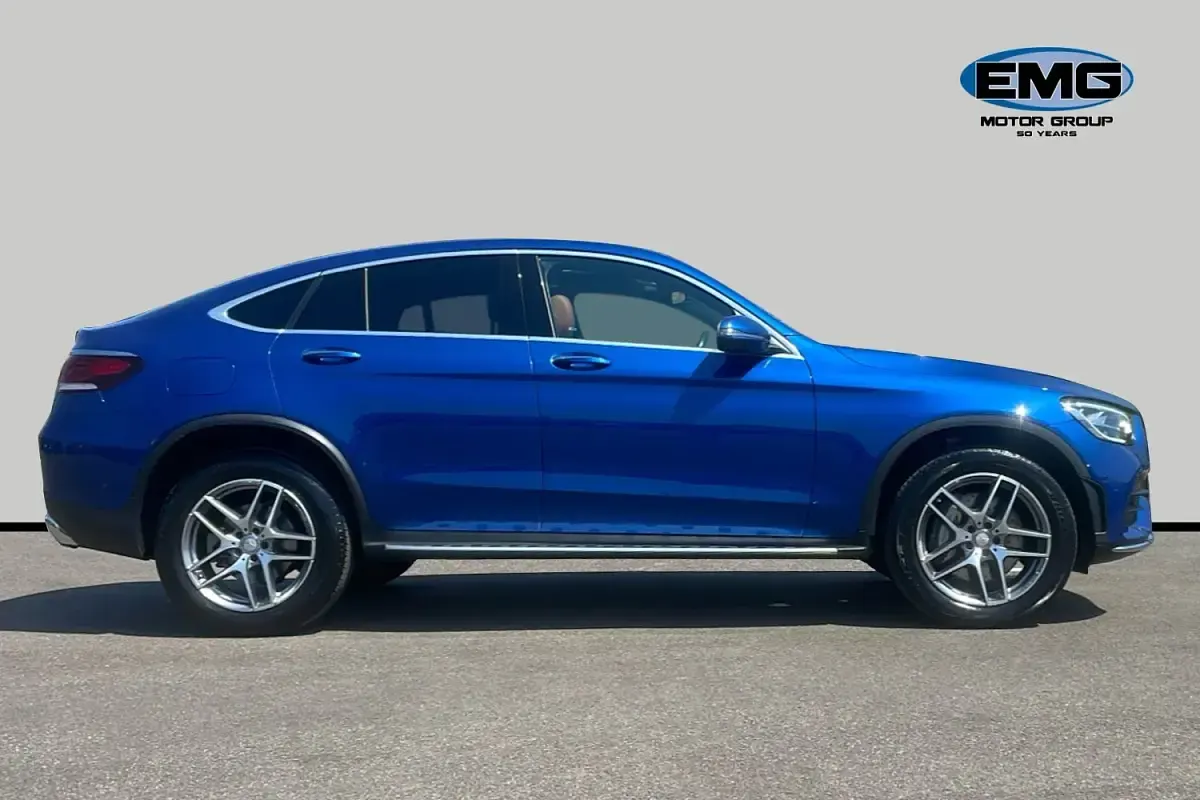 Used Mercedes GLC300 AMG Line Premium Plus 333 HP (244 kW) 2021 Blue SUV