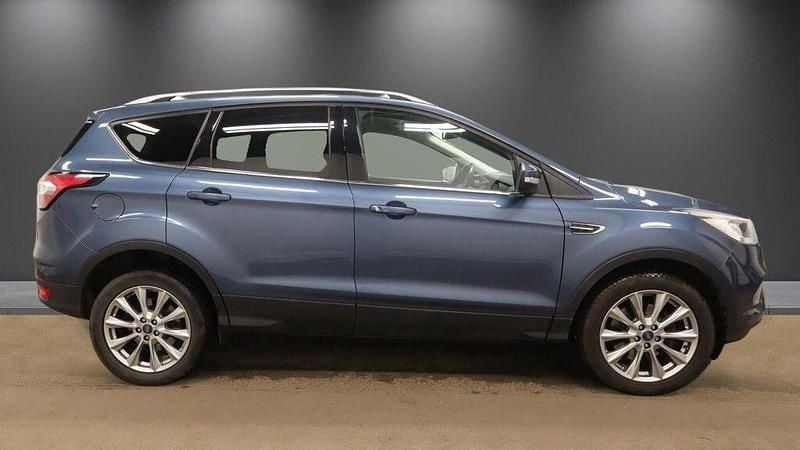 Used Ford Kuga Titanium 150 HP (110 kW) 2019 Blue SUV
