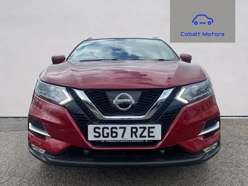 Used Nissan Qashqai N-Connecta 2017 Red SUV