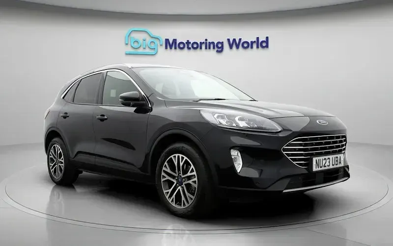 Used Ford Kuga Titanium 150 HP (110 kW) 2023 Black SUV