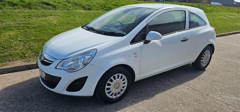 Używany Vauxhall Corsa S 2013 Biały Hatchback