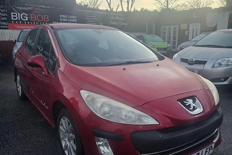 Red Used 2009 Peugeot 308 Hatchback | £1,199 (Good price) - Image 1/1