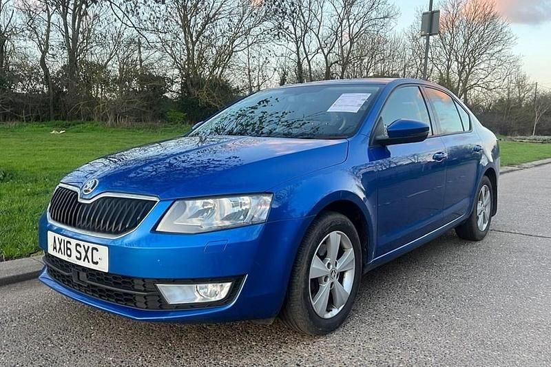 Used Skoda Octavia SE L 150 HP (110 kW) 2016 Blue Hatchback