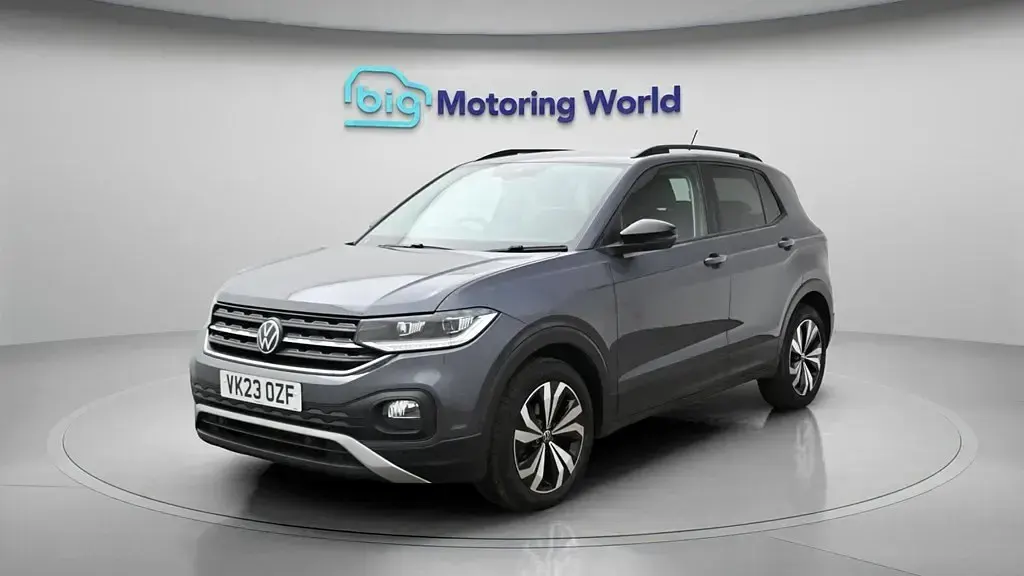 Begagnad VW T-Cross Black Edition 110 HK (80 kW) 2023 Grå SUV