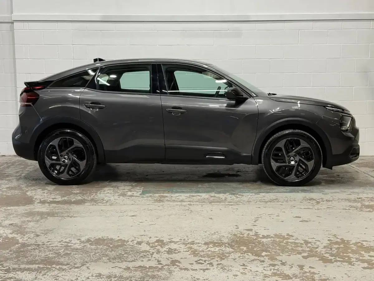 Used Citroën C4 PureTech 127 HP (93 kW) 2024 Grey SUV