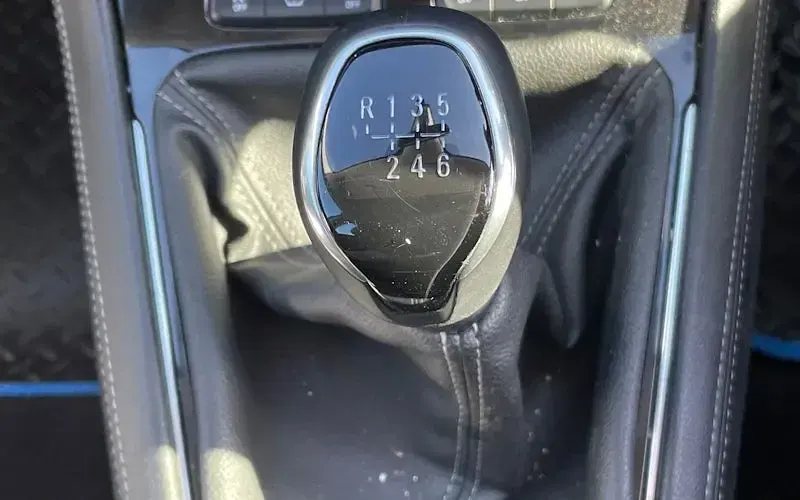 Used Vauxhall Grandland X Business Edition 131 HP (96 kW) 2019 Blue SUV