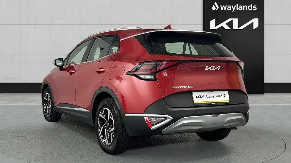 Used Kia Sportage 2025 Red SUV