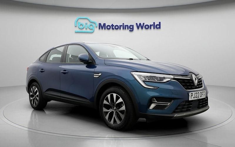 Used Renault Arkana Iconic 145 HP (106 kW) 2022 Blue SUV