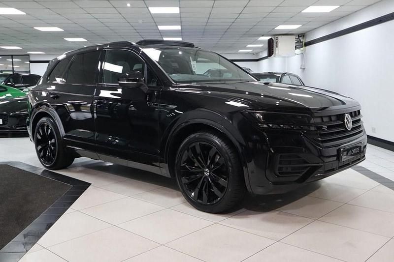 Black Used 2023 VW Touareg Black Edition SUV | £43,949 (Fair price) - Image 1/4