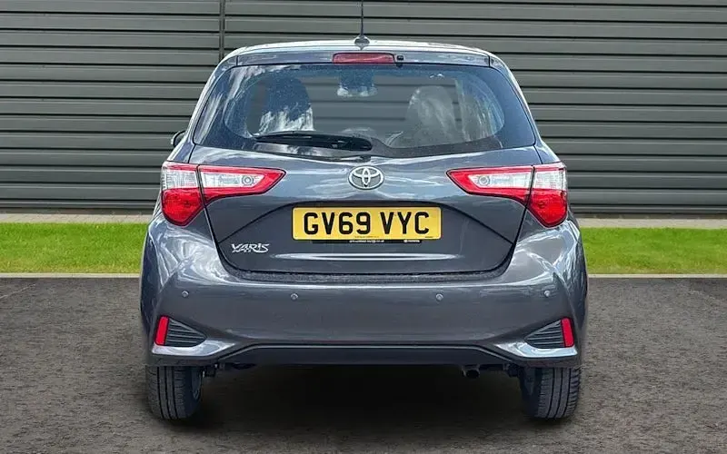 Used Toyota Yaris 111 HP (81 kW) 2020 Grey Hatchback