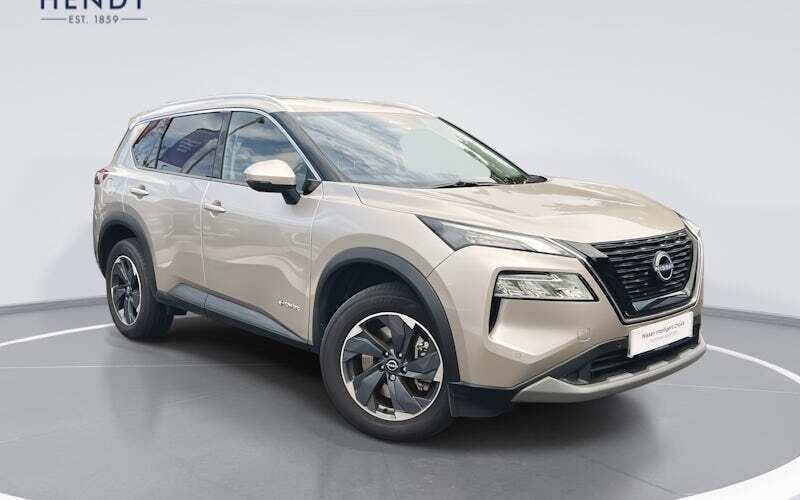 Used 2024 Nissan X-Trail N-Connecta SUV | £29,999 (Expensive) - Image 1/4
