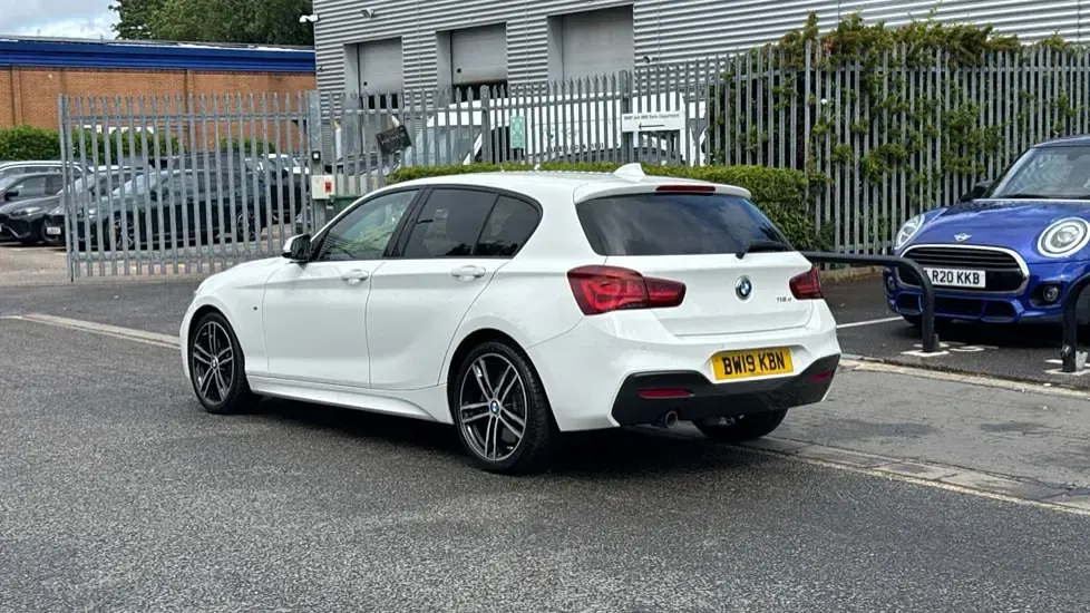 Used BMW 116 M Sport 114 HP (83 kW) 2019 White Hatchback