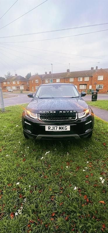 Black Used 2017 Land Rover Range Rover evoque SE Estate | £6,350 (Super price) - Image 1/4