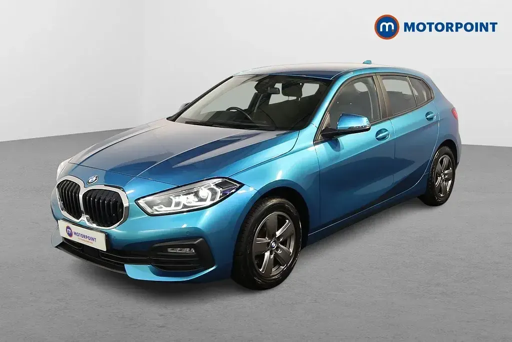 Usado BMW 118 2022 Azul Citadino