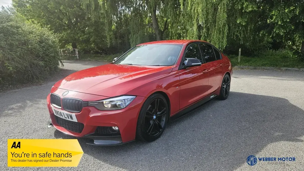 Usado BMW 320 M Sport 184 CV (135 kW) 2014 Rojo Berlina
