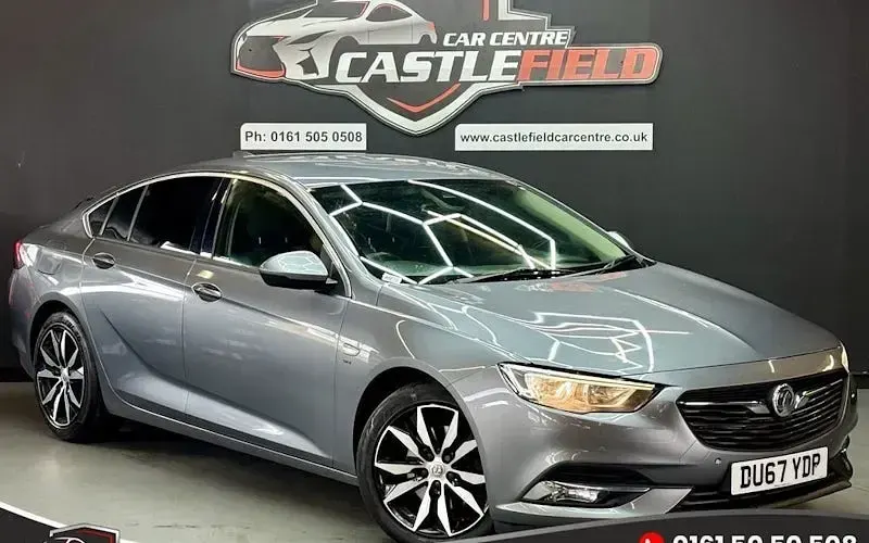 Second-hand Vauxhall Insignia Sport 170 CP (125 kW) 2020 Hatchback