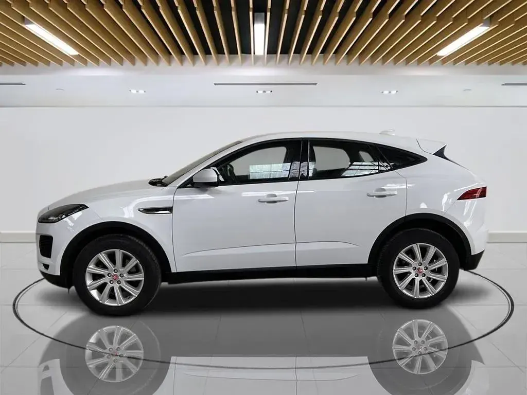 Used Jaguar E-Pace S 150 HP (110 kW) 2019 White SUV