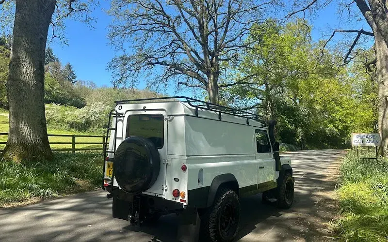 Usado Land Rover Defender 124 HP (91 kW) 2015