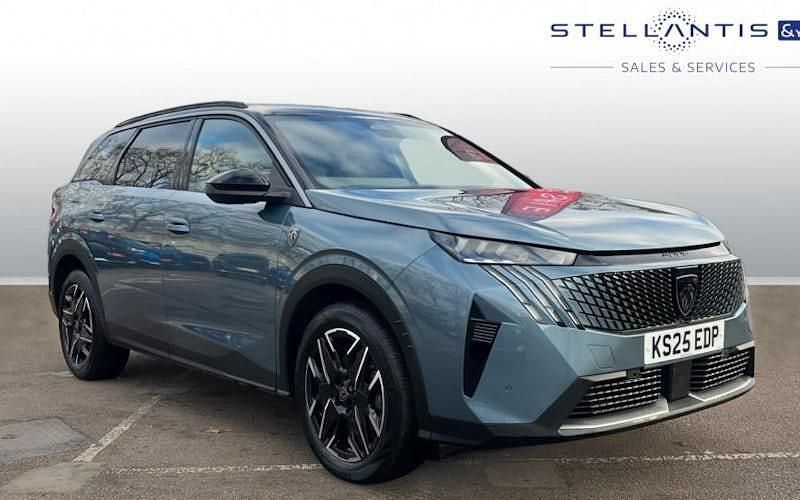 Used 2025 Peugeot 5008 GTi Estate | £29,394 (A bit pricey) - Image 1/3