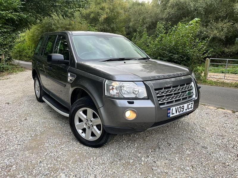 Grey Used 2009 Land Rover Freelander 2 SUV | £5,995 (Fair price) - Image 1/4