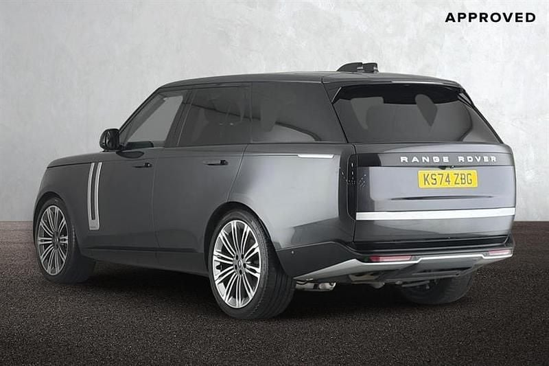 Used Land Rover Range Rover Autobiography 350 HP (257 kW) 2024 Carpathian grey SUV