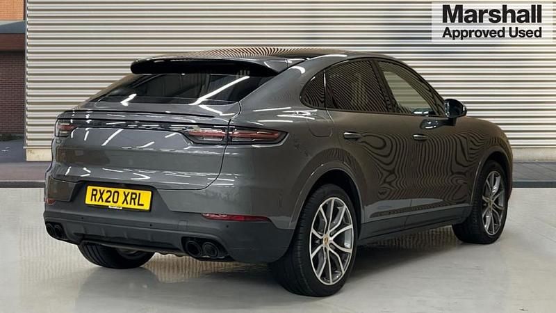 Used Porsche Cayenne 440 HP (323 kW) 2020 Grey SUV