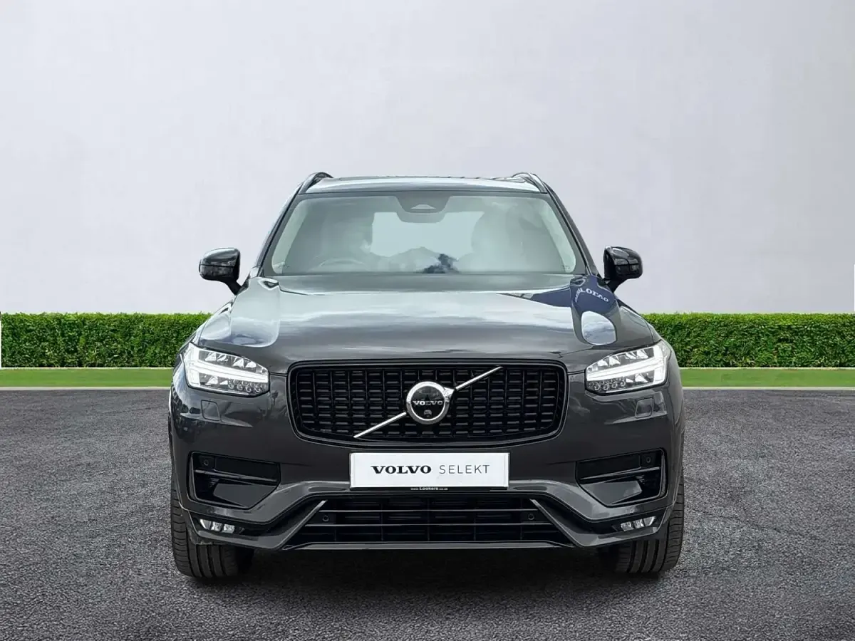 Used Volvo XC90 Plus 235 HP (172 kW) 2022 Grey SUV