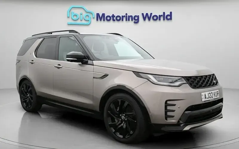 Used Land Rover Discovery HSE Dynamic 300 HP (220 kW) 2022 SUV