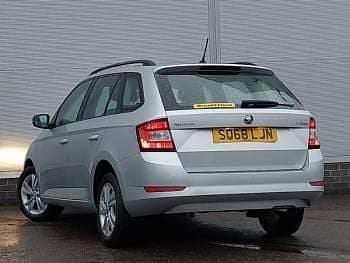 Used Skoda Fabia SE 75 HP (55 kW) 2019 Silver Estate