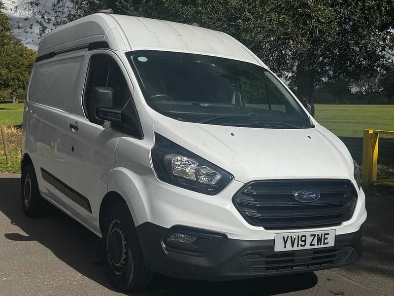 White Used 2019 Ford Transit Custom Van | £9,995 (Super price) - Image 1/4