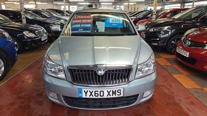 Used Skoda Octavia 2010 Green Estate