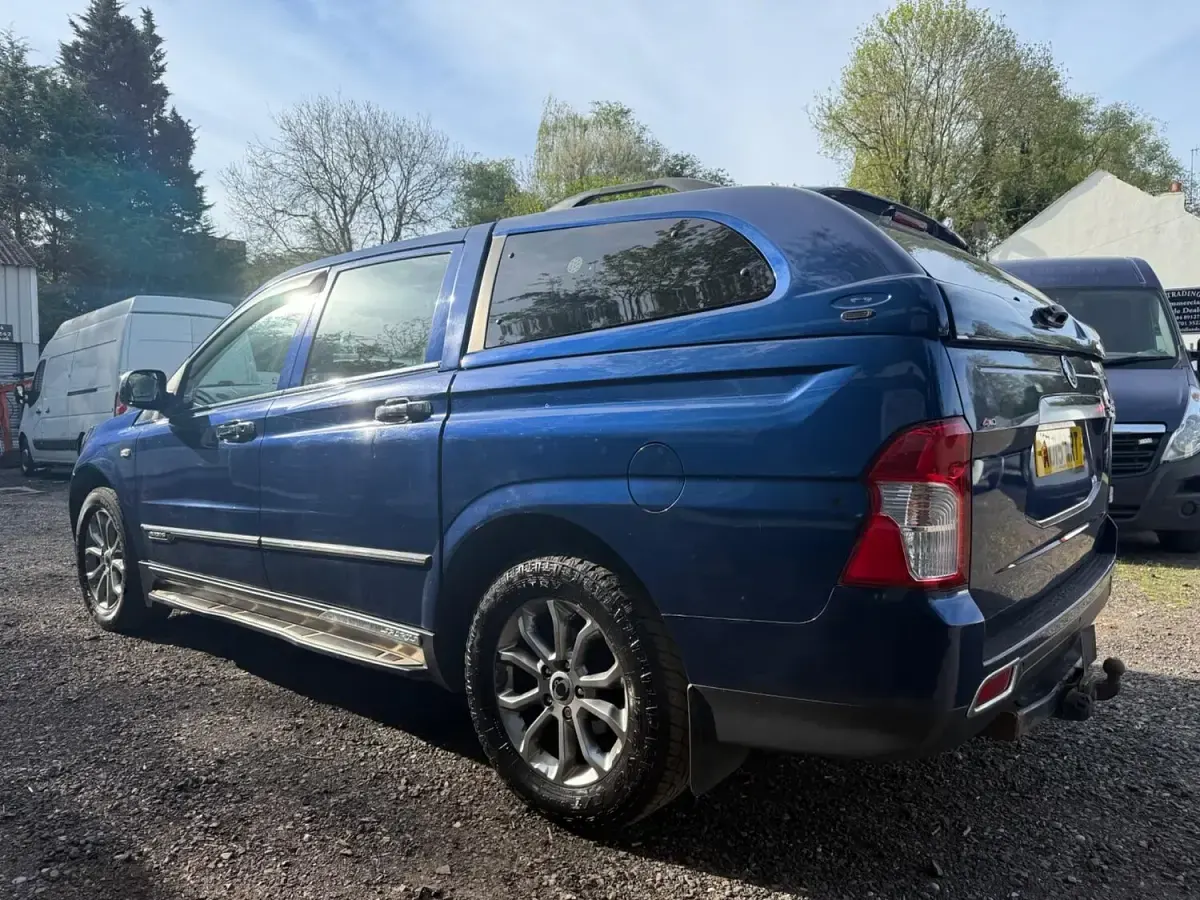 Used SsangYong Korando 2015 Blue SUV