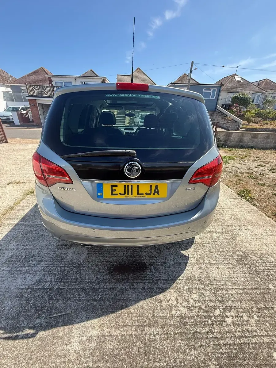 Used Vauxhall Meriva 2011 Silver MPV