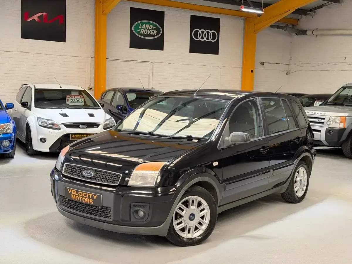 Used Ford Fusion Zetec 2008 Black Hatchback