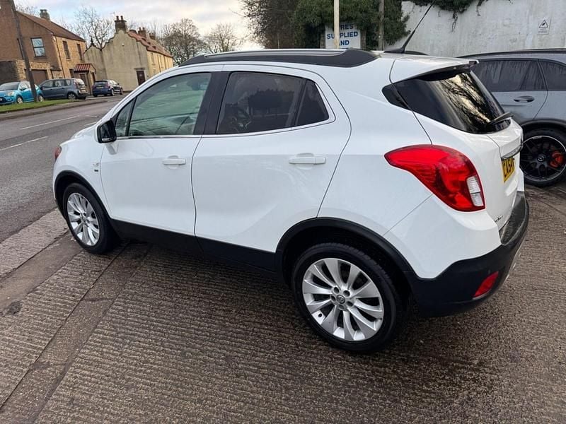Used Vauxhall Mokka S 2015 White SUV