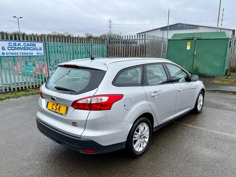 Used Ford Focus 115 HP (84 kW) 2012 Silver Estate