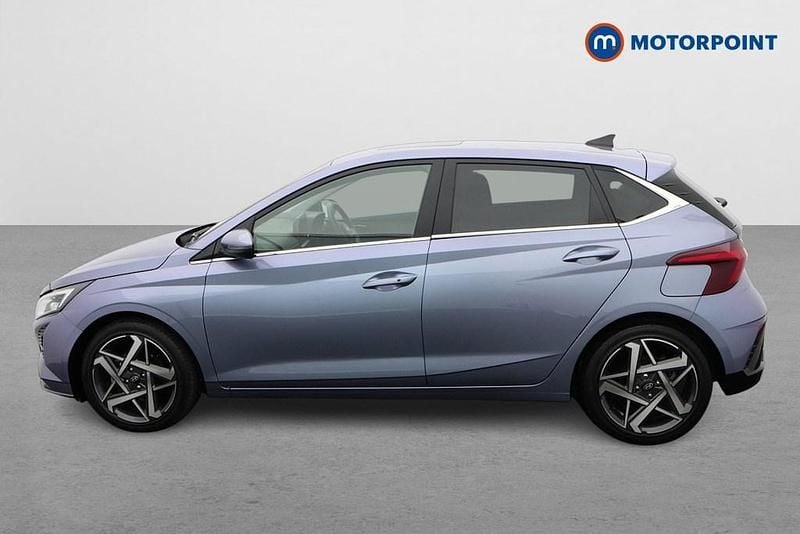 Used Hyundai i20 Ultimate 101 HP (74 kW) 2025 Blue Hatchback