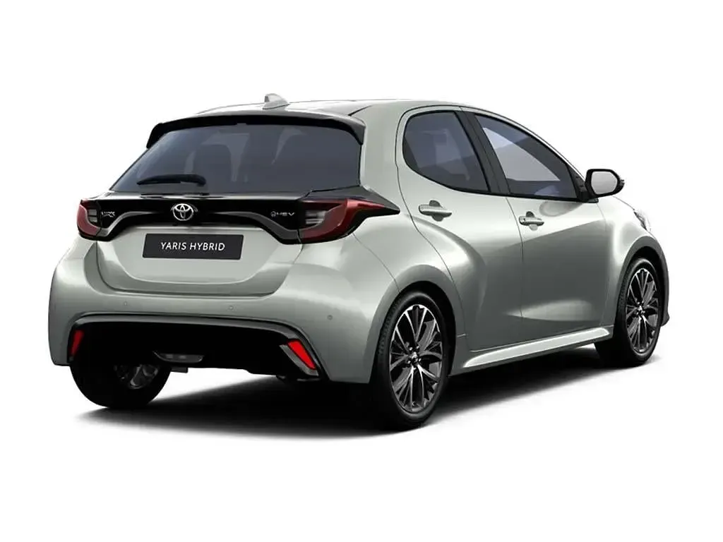 New Toyota Yaris Hybrid 2026 Forest green