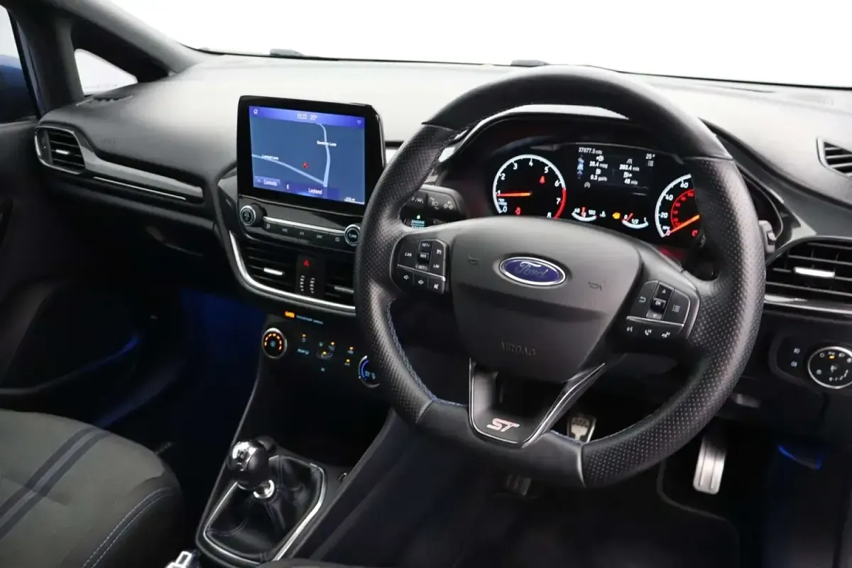 Used Ford Fiesta ST 200 HP (147 kW) 2021 Blue Hatchback
