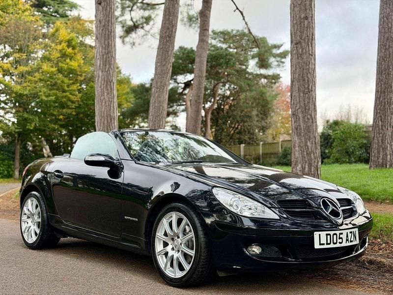 Black Used 2005 Mercedes SLK200 Cabriolet | £4,995 (Fair price) - Image 1/4