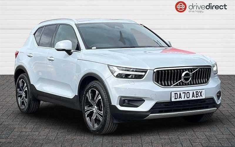 Silver Used 2020 Volvo XC40 Inscription SUV | £21,725 (Good price) - Image 1/4