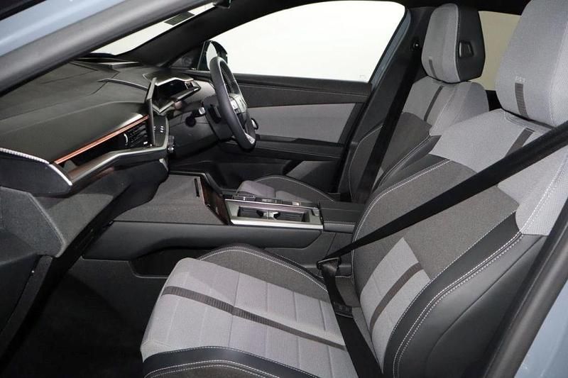 Used Vauxhall Grandland X Ultimate 134 HP (98 kW) 2025 Grey SUV