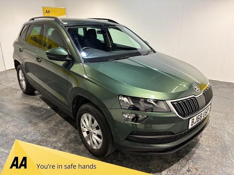 Green Used 2018 Skoda Karoq SE SUV | £11,685 (Fair price) - Image 1/3