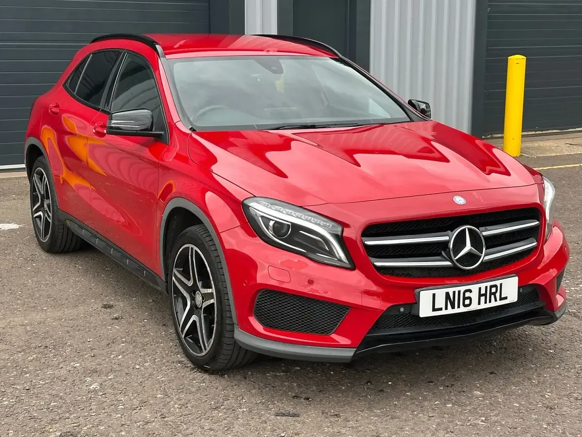 Used Mercedes GLA200 AMG line 2016 Red SUV