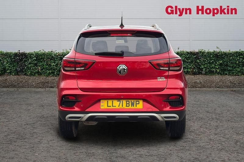 Used MG ZS Exclusive 2021 Red Hatchback