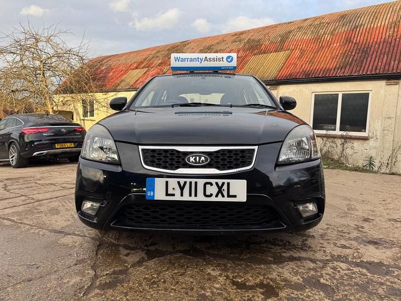 Used Kia Rio 109 HP (80 kW) 2011 Black Hatchback