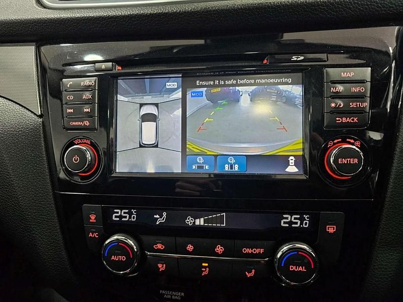 Used Nissan Qashqai N-Connecta 115 HP (84 kW) 2019 Silver SUV