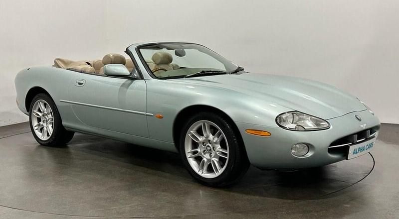 Begagnad Jaguar XF 290 HK (213 kW) 2001 Silver Cab