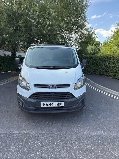 White Used 2014 Ford Transit Custom Van | £6,495 (Good price) - Image 1/4