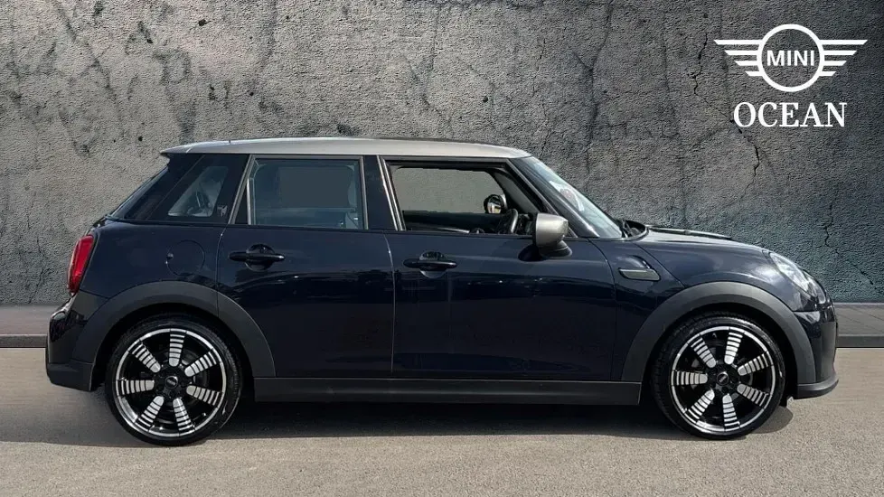 Used Mini Cooper Exclusive 136 HP (100 kW) 2022 Other Hatchback